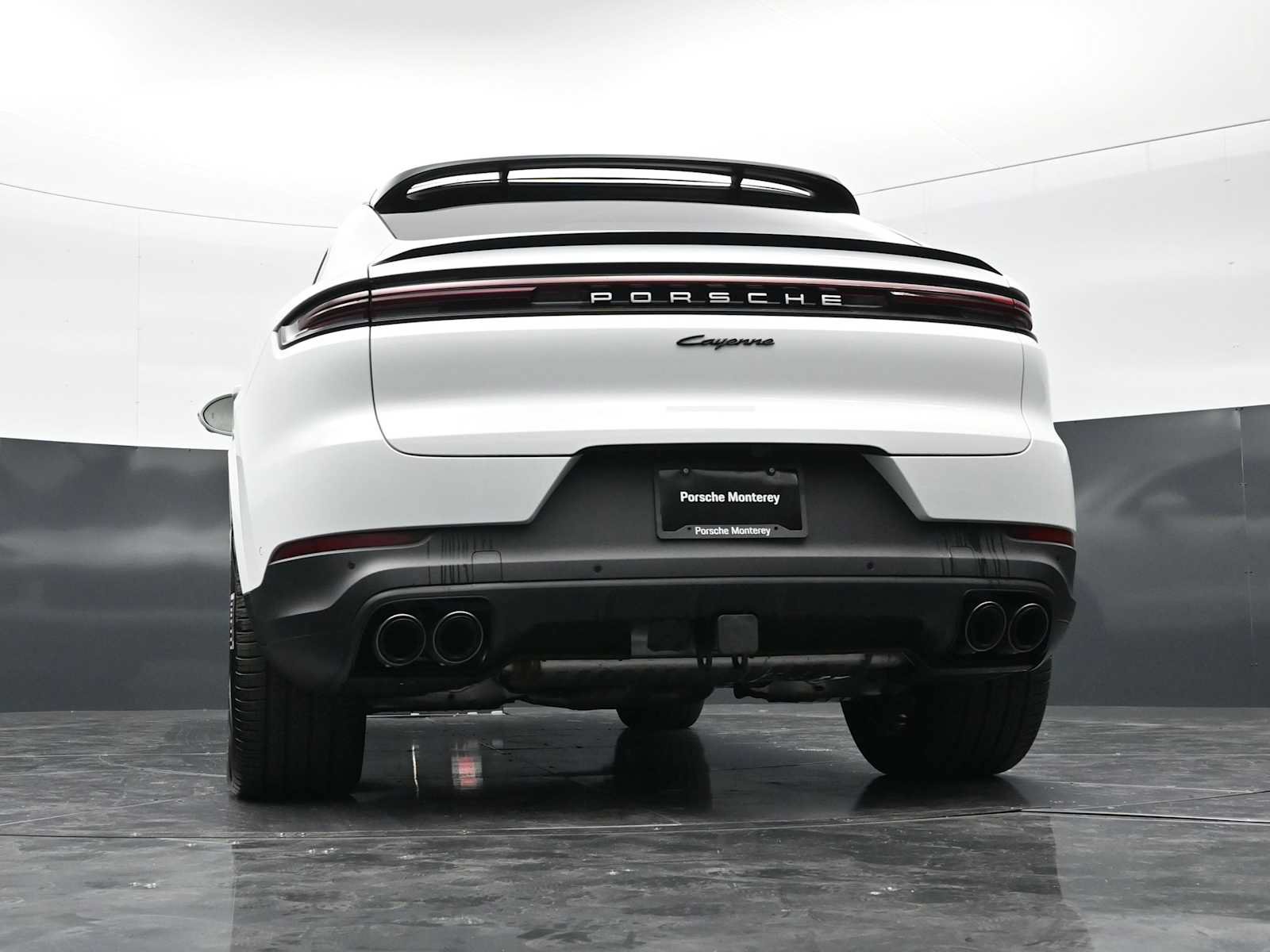 New 2025 Porsche Cayenne E-Hybrid Coupe AWD/4WD image 47