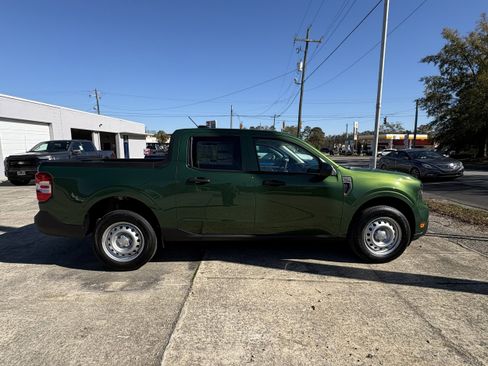 New 2025 Ford Maverick XL w/ Equipment Group 102A image 3