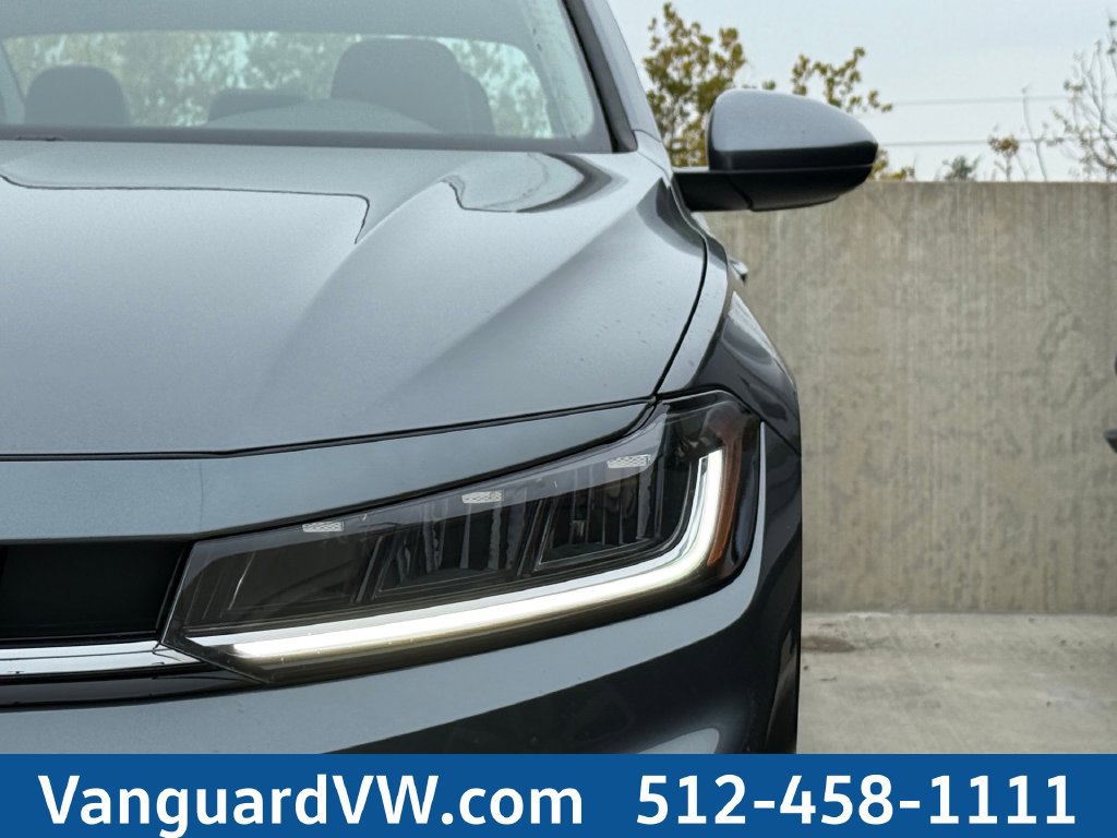 New 2026 Volkswagen Jetta SE FWD image 2