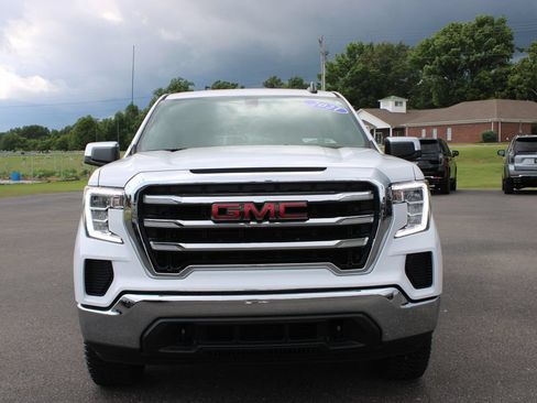 Used 2021 GMC Sierra 1500 SLE w/ X31 Off-Road Package AWD/4WD image 3