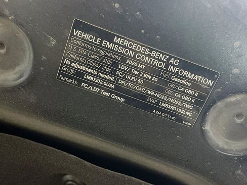 Used 2020 Mercedes-Benz GLC 300 w/ Premium Package image 17