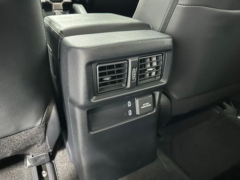 Used 2025 Toyota 4Runner Limited AWD/4WD image 47