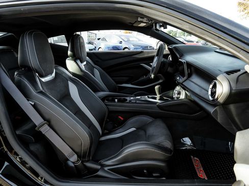 Used 2024 Chevrolet Camaro SS image 34