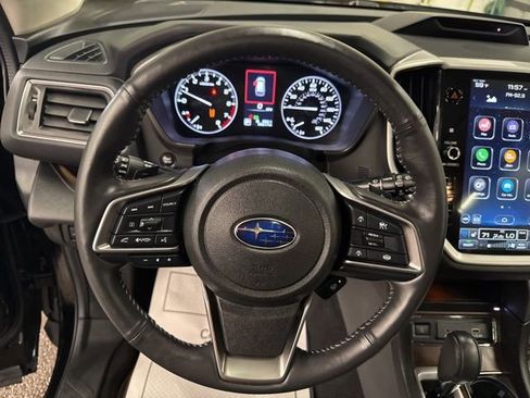 Used 2024 Subaru Ascent Touring AWD/4WD image 12
