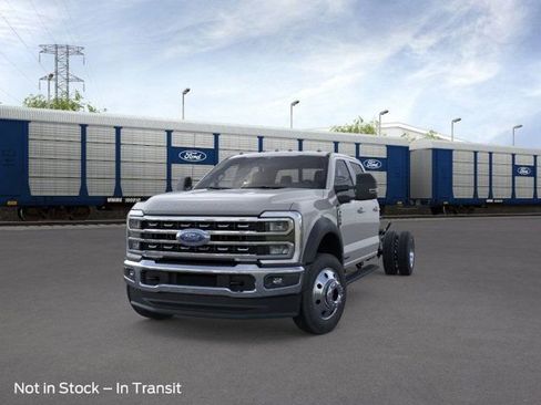 New 2026 Ford F550 4x4 Crew Cab Super Duty image 2