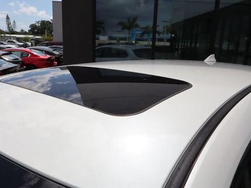 Used 2021 MAZDA CX-9 Touring w/ Touring Premium Package FWD image 21