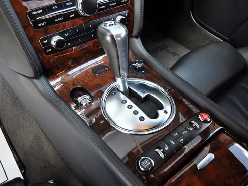 Used 2007 Bentley Continental GT AWD/4WD image 32
