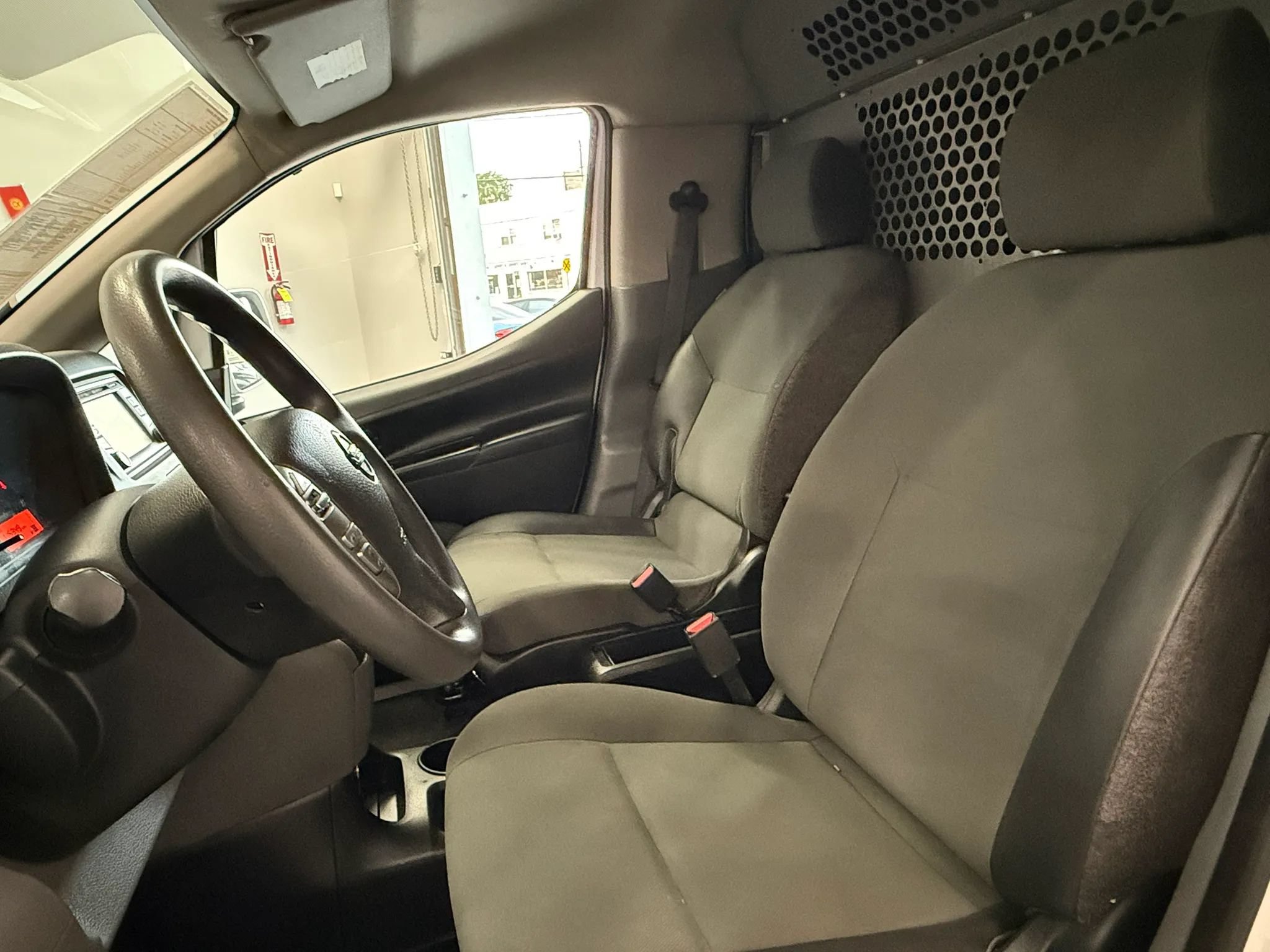 Used 2019 Nissan NV200 SV w/ Navigation Package FWD image 8