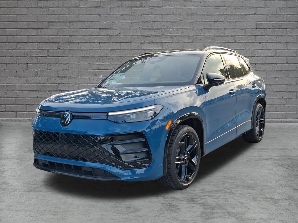 New 2026 Volkswagen Tiguan SE R-Line FWD image 3