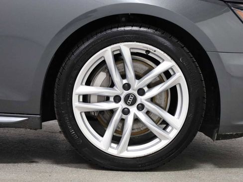 Used 2023 Audi A4 2.0T Premium w/ Convenience Package image 12