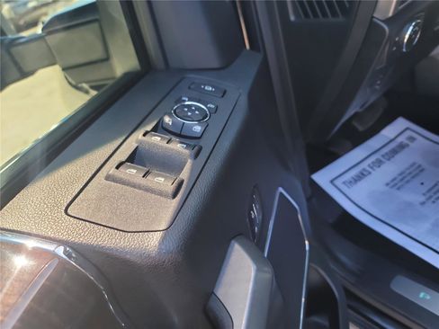 Used 2017 Ford F350 Platinum w/ Platinum Ultimate Package image 16