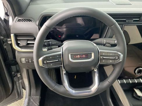 Used 2026 GMC Terrain Elevation w/ Elevation Premium Package image 14