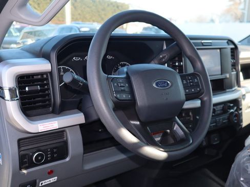 New 2025 Ford F350 XL w/ XL Chrome Package image 24