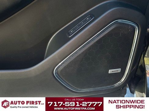 Used 2019 Chevrolet Tahoe LT w/ LT Signature Package AWD/4WD image 7