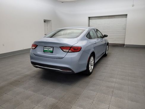 Used 2015 Chrysler 200 Limited FWD image 9