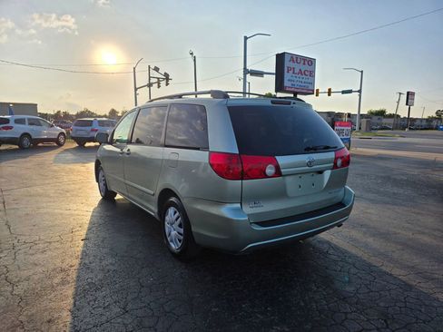 Used 2006 Toyota Sienna LE FWD image 4
