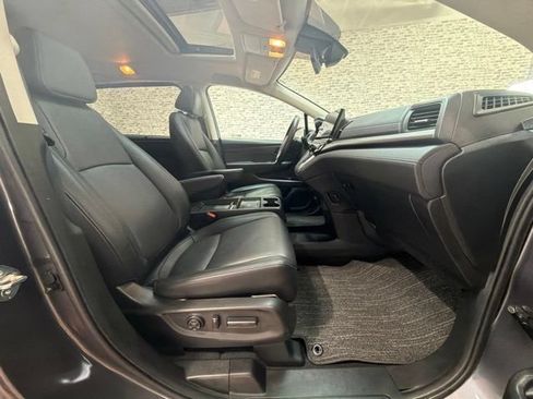 Used 2025 Honda Odyssey EX-L image 11