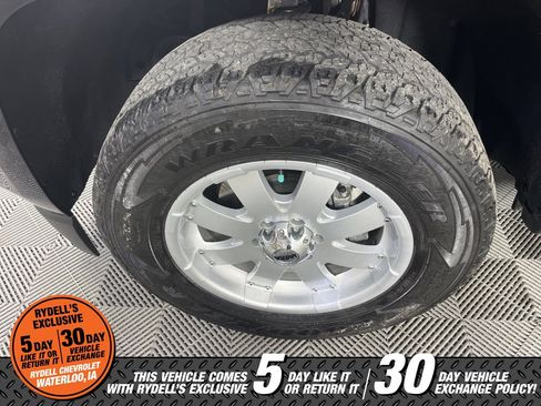 Used 2018 Chevrolet Colorado Z71 image 12