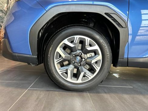 Used 2026 Subaru Forester Premium AWD/4WD image 42