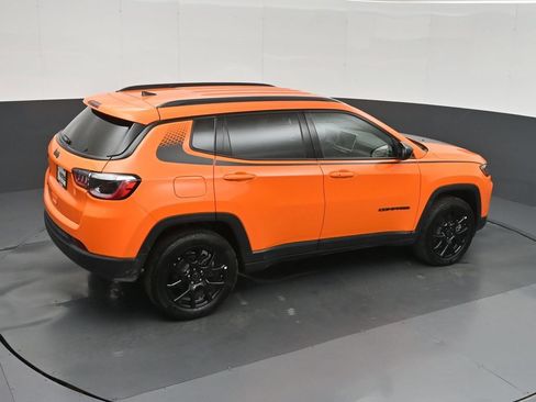 New 2026 Jeep Compass Latitude AWD/4WD image 33