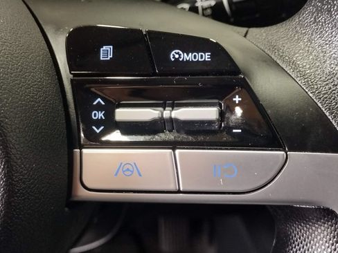 Certified 2023 Hyundai Elantra SEL w/ Preferred Accessory Package FWD image 24