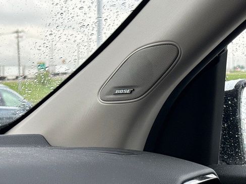 Used 2024 Honda Pilot Touring image 28