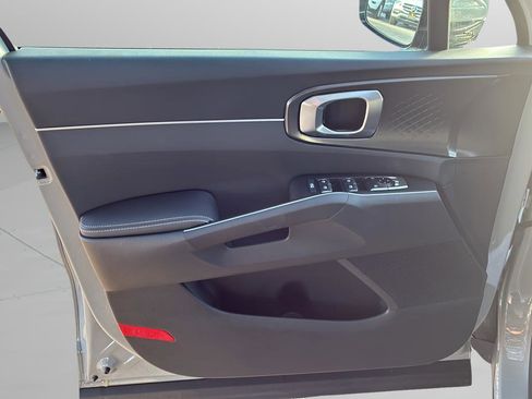 New 2026 Kia Sorento S w/ S Panoramic Sunroof Package image 19