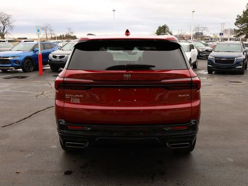 Used 2025 Buick Enclave Sport Touring w/ Super Cruise Package AWD/4WD image 6