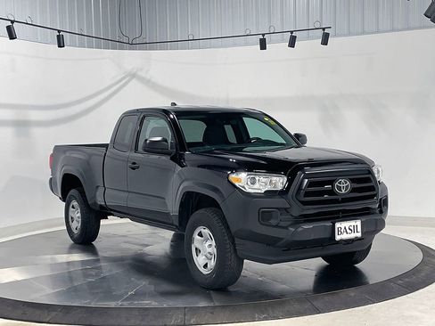 Used 2021 Toyota Tacoma SR image 38
