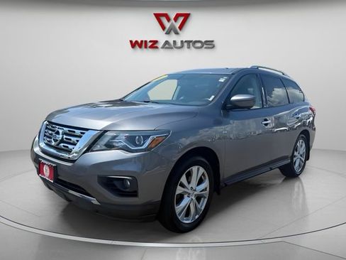 Used 2018 Nissan Pathfinder SL w/ SL Premium Package AWD/4WD image 1