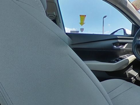 Used 2024 Honda Accord LX image 31