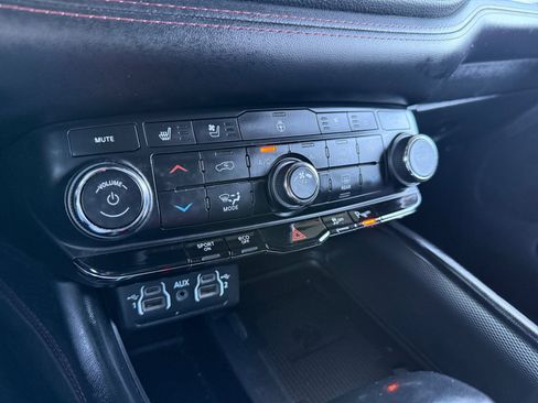 Used 2021 Dodge Durango R/T RWD image 18