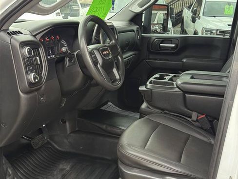 Used 2024 GMC Sierra 2500 Pro w/ Fleet Convenience Package AWD/4WD image 7
