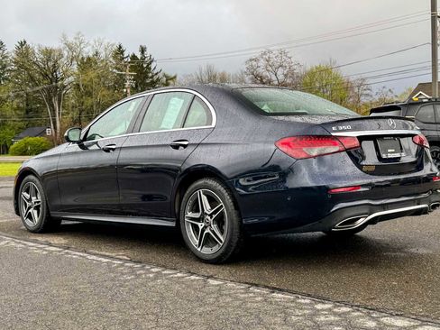 Used 2023 Mercedes-Benz E 350 4MATIC Sedan image 5
