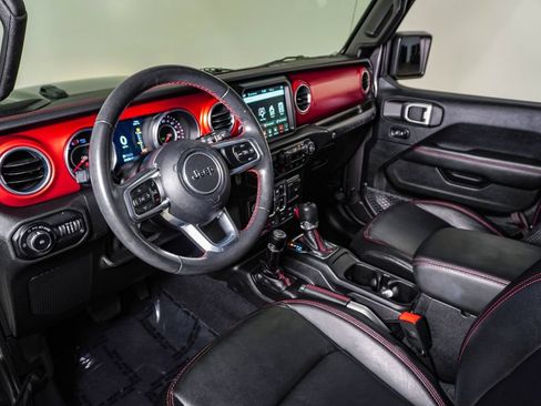 Used 2018 Jeep Wrangler Unlimited Rubicon AWD/4WD image 19