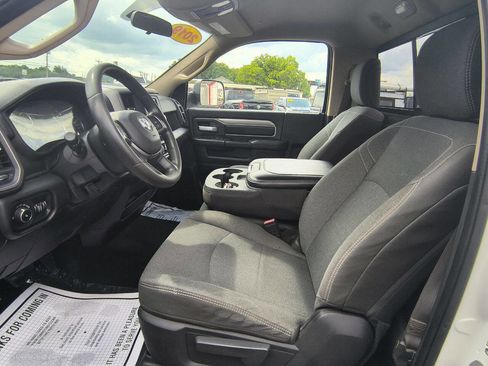 Used 2019 RAM 2500 Tradesman image 12