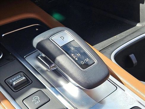 Used 2023 INFINITI QX60 Sensory w/ Vision Package image 12