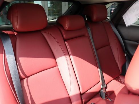 Certified 2025 MAZDA CX-30 AWD 2.5 S w/ Preferred Package image 13