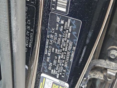 Used 2024 Kia Forte LXS FWD image 15