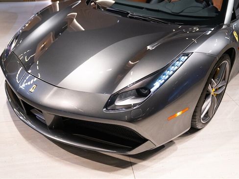 Used 2018 Ferrari 488 Spider RWD image 6