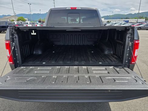 Used 2019 Ford F150 XLT w/ Equipment Group 302A Luxury AWD/4WD image 13