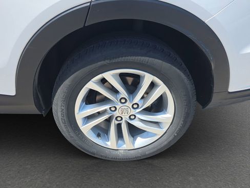 Used 2024 Buick Envista Preferred FWD image 5