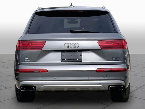 Used 2018 Audi Q7 3.0T Prestige AWD/4WD image 5