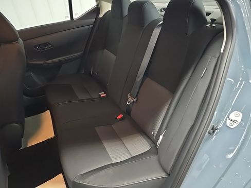 Used 2025 Nissan Sentra SV w/ All-Weather Package image 31