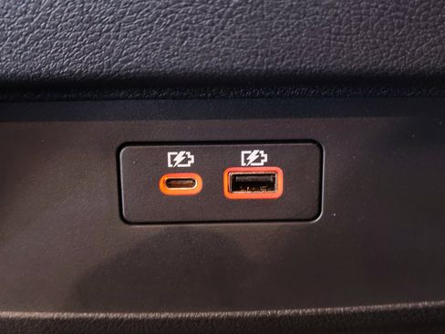 Certified 2024 Nissan Frontier PRO-4X w/ Technology Package image 33