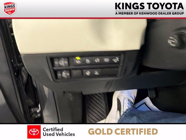 Certified 2023 Toyota Sequoia Capstone AWD/4WD image 30