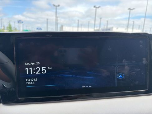 Used 2025 Hyundai Palisade Limited FWD image 19