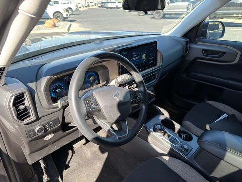 Used 2025 Ford Bronco Sport Big Bend AWD/4WD image 8