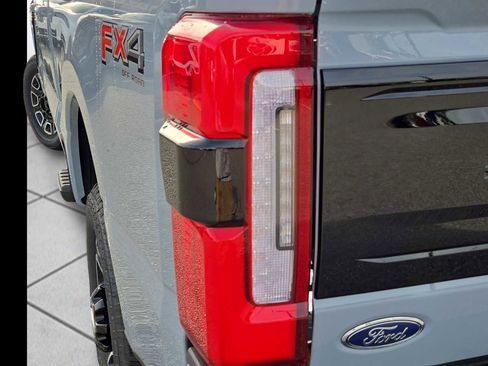 New 2026 Ford F250 Platinum AWD/4WD image 16