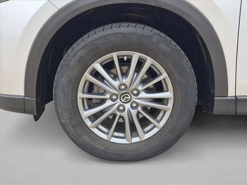 Used 2017 MAZDA CX-5 Sport FWD image 23